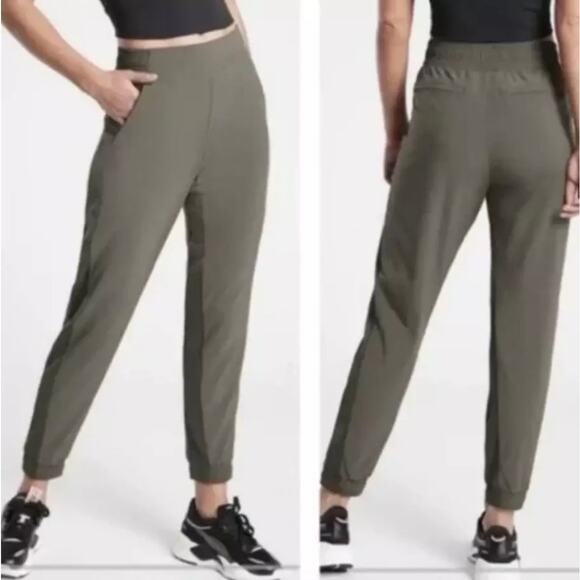 Athleta Textured Brooklyn Jogger women Sz 8 Olive Green Athleisure Travel Pants - Picture 2 of 6